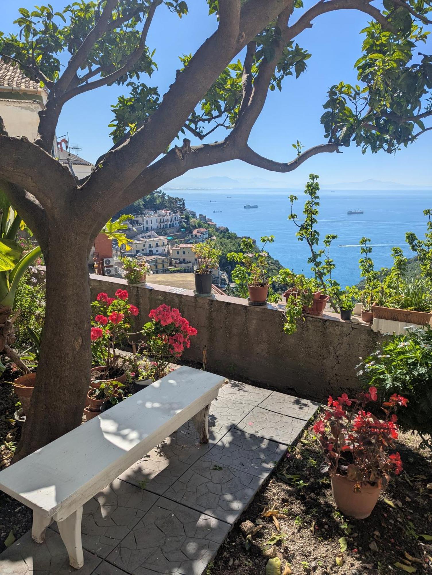 Appartement Borgo Virginia - Sea View In Amalfi Coast à Vietri Extérieur photo